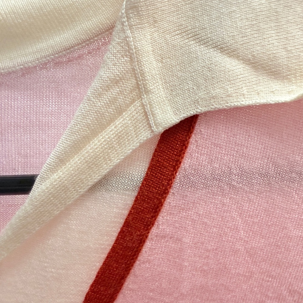 Akris V neck wool/silk top 12 - Picture 11 of 12